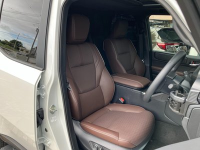 صورة مصغرة 51 لـ 2024 Toyota LAND CRUISER 250