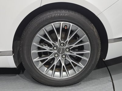 GENESIS G80 (RG3) - 8