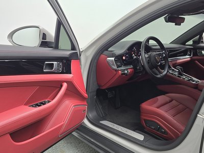 PORSCHE PANAMERA - 10