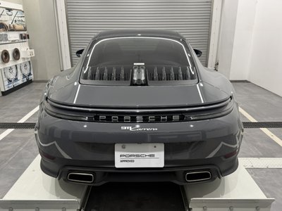 PORSCHE 911 - 4