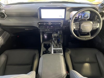 TOYOTA LAND CRUISER 250 - 2