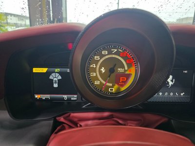 صورة مصغرة 14 لـ 2021 Ferrari F8 SPIDER