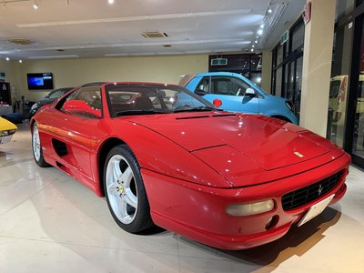 FERRARI F355 - 6