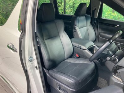TOYOTA ALPHARD - 8