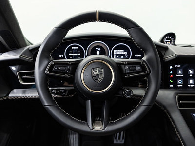 2025 Porsche TAYCAN — миниатюра 18