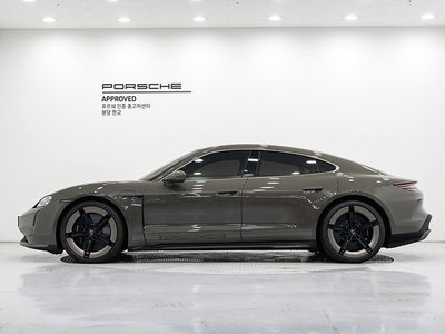 2025 Porsche TAYCAN 照片 7