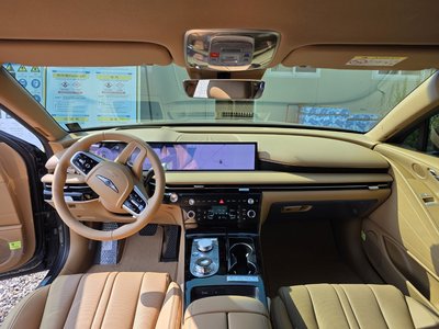GENESIS G80 (RG3) - 7