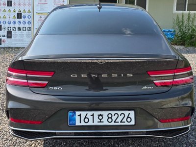 GENESIS G80 (RG3) - 2