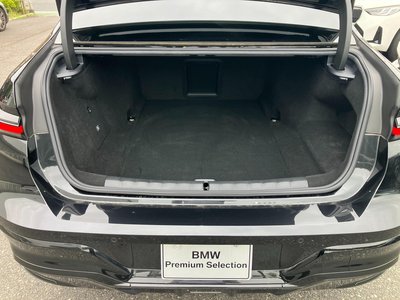 2025 BMW I7 缩略图 52