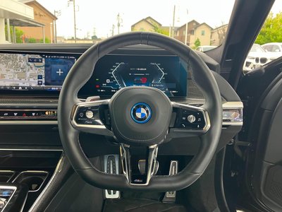 2025 BMW I7 缩略图 42