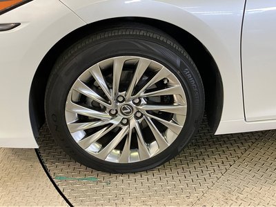 2021 Lexus ES 缩略图 15