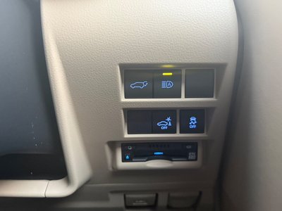 صورة مصغرة 21 لـ 2023 Toyota LAND CRUISER 300