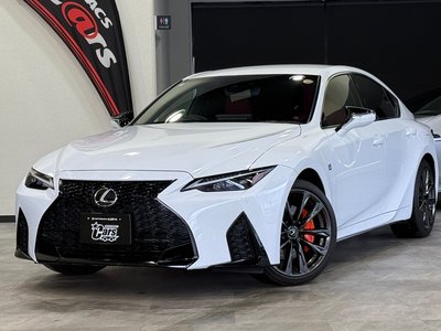 LEXUS IS - 1