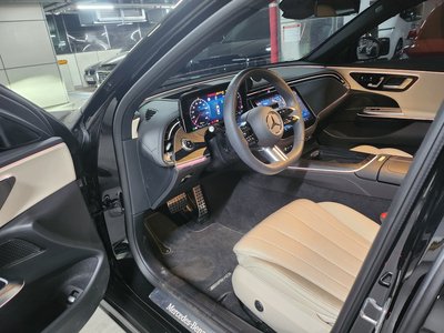 MERCEDES-BENZ E-CLASS - 10