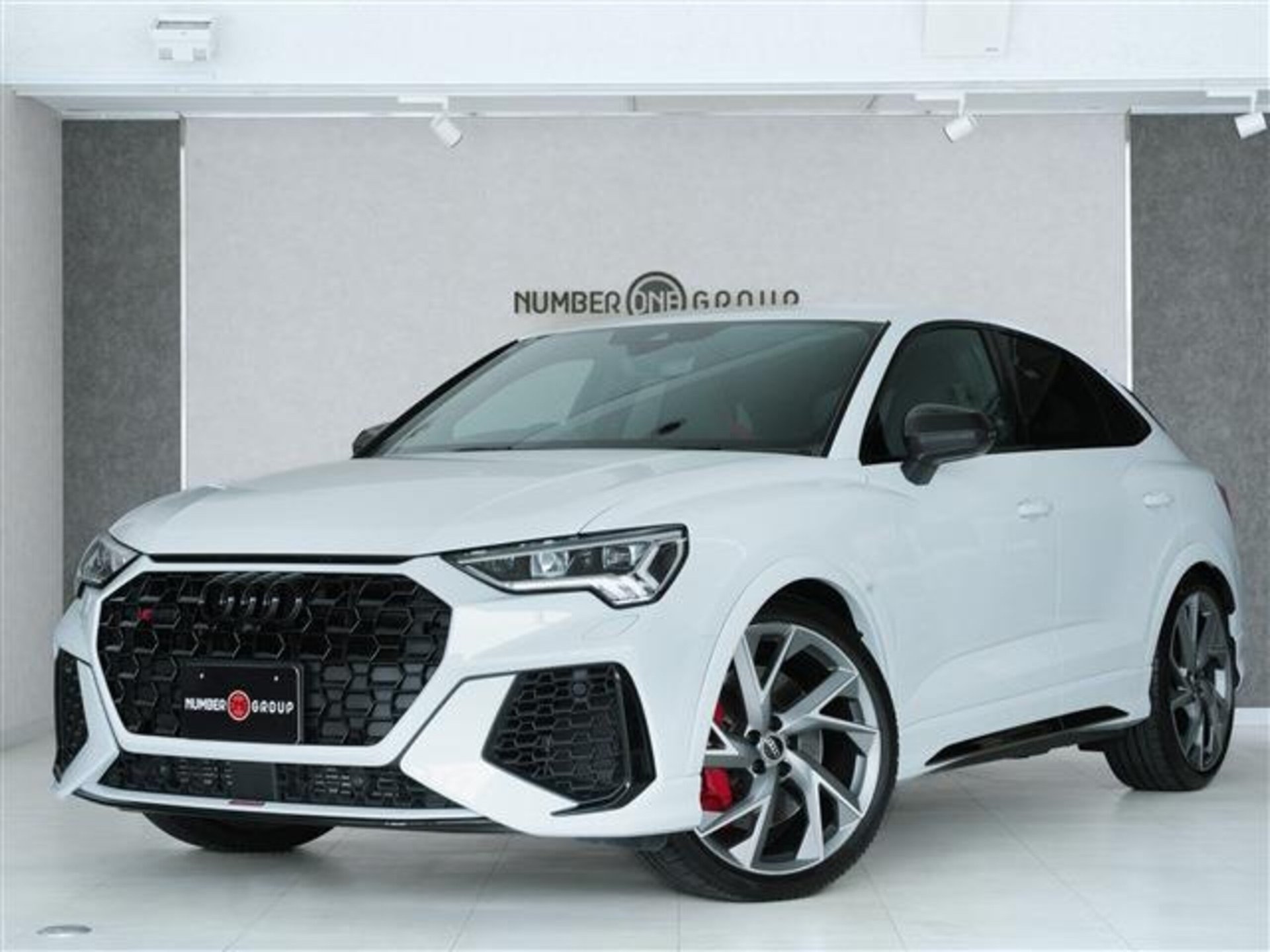 AUDI RS Q3 SPORTBACK - View 1