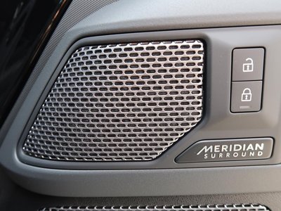 2023 LAND Rover DEFENDER 缩略图 15