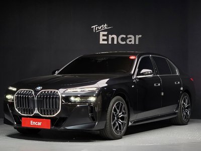 BMW 7 SERIES - 1