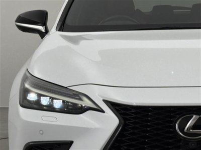 صورة مصغرة 17 لـ 2021 Lexus NX