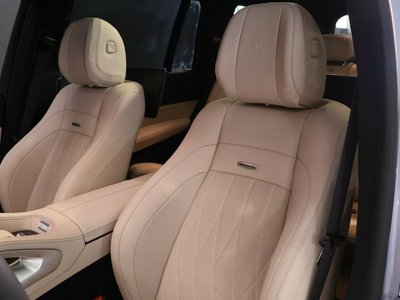 2026 Mercedes-BENZ GLS AMG 照片 2