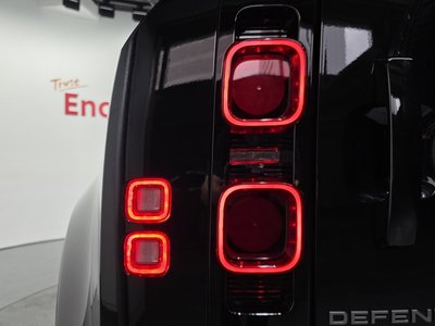 2025 LAND Rover DEFENDER 缩略图 19