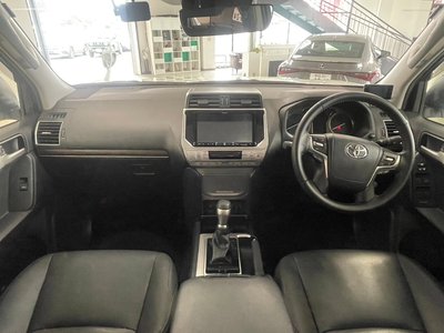 2020 Toyota LAND CRUISER PRADO — миниатюра 17