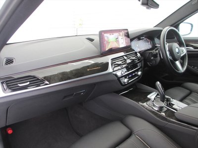 2024 BMW 5 SERIES TOURING — миниатюра 26