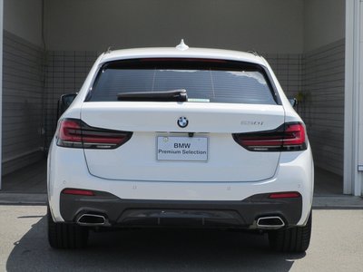 2024 BMW 5 SERIES TOURING — фото 3
