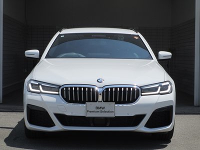 2024 BMW 5 SERIES TOURING — фото 2