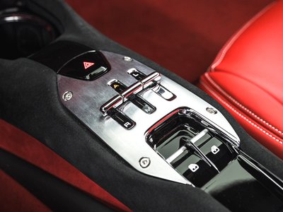 صورة مصغرة 23 لـ 2025 FERRARI 296 GTB