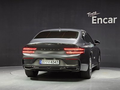GENESIS G80 (RG3) - 4