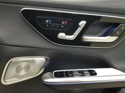 صورة مصغرة 14 لـ 2026 Mercedes-BENZ GLC