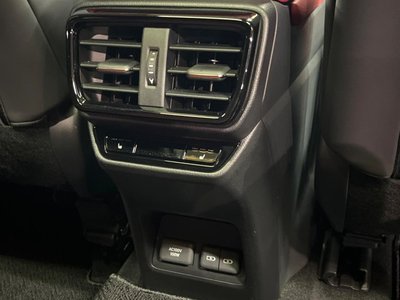 صورة مصغرة 64 لـ 2022 Lexus NX