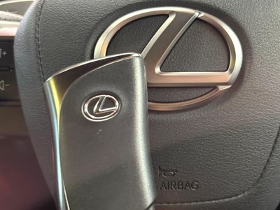 صورة مصغرة 37 لـ 2022 Lexus NX
