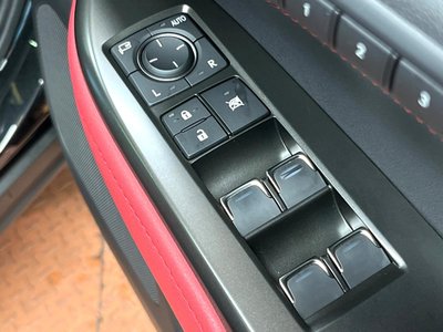 صورة مصغرة 32 لـ 2022 Lexus NX