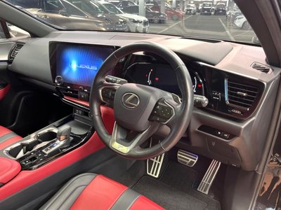صورة مصغرة 21 لـ 2022 Lexus NX