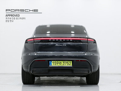 2025 Porsche MACAN 照片 3