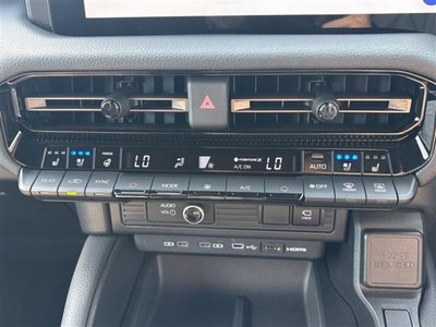 2024 Toyota LAND CRUISER 250 — миниатюра 14