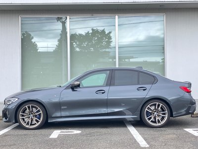 2021 BMW 3 SERIES photo 2