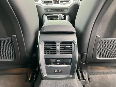 صورة مصغرة 34 لـ 2021 BMW 3 SERIES