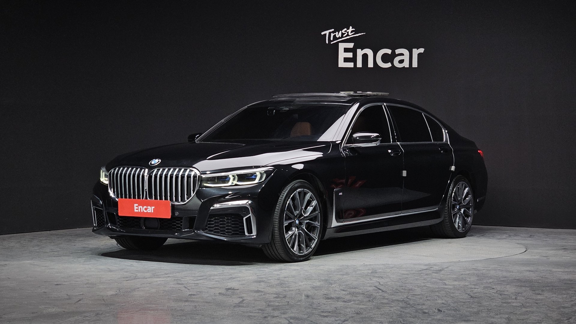 BMW 7 SERIES - View 1