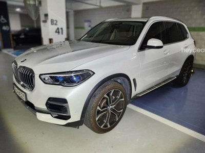 صورة 5 لـ 2021 BMW X5