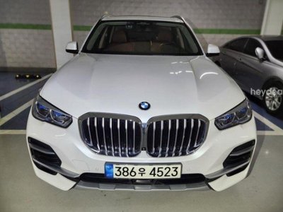 صورة 1 لـ 2021 BMW X5