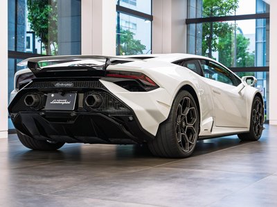 LAMBORGHINI HURACAN - 8