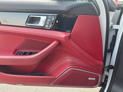 PORSCHE PANAMERA - 9