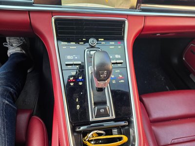 PORSCHE PANAMERA - 10