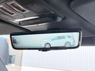 LAND ROVER DEFENDER - 8