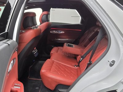 2024 Genesis GV70 — миниатюра 12
