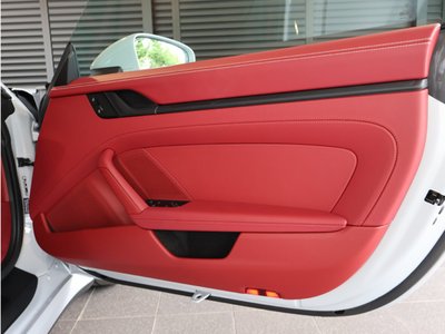 2025 Porsche 911 — миниатюра 15