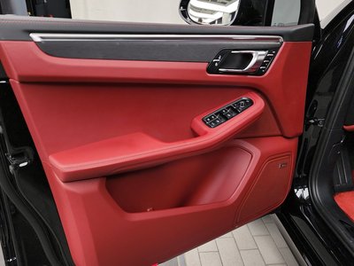 صورة مصغرة 20 لـ 2022 Porsche MACAN