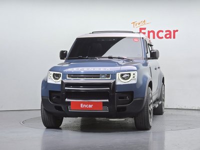 LAND ROVER DEFENDER - 2